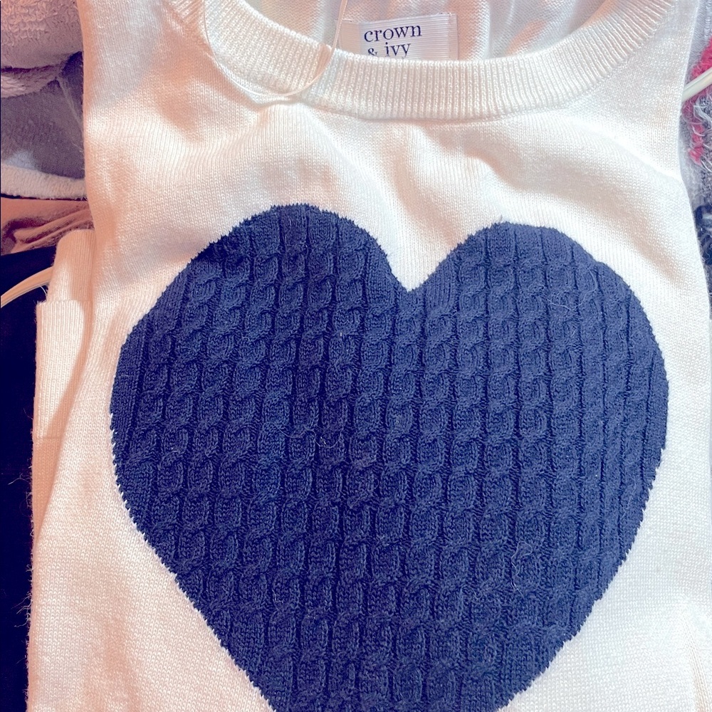 Crown & Ivy Women's Navy Heart Sweater